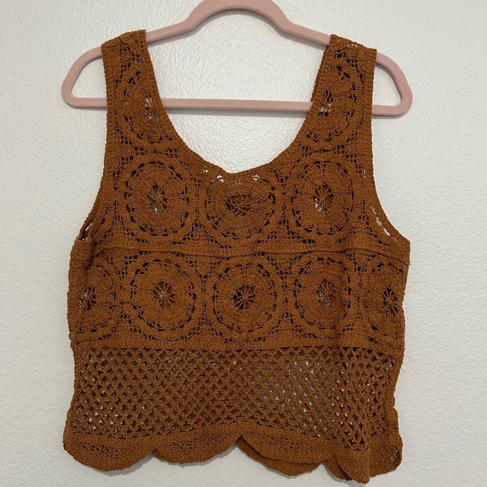 Skies Are Blue Crochet Top Brown NWT - M/L